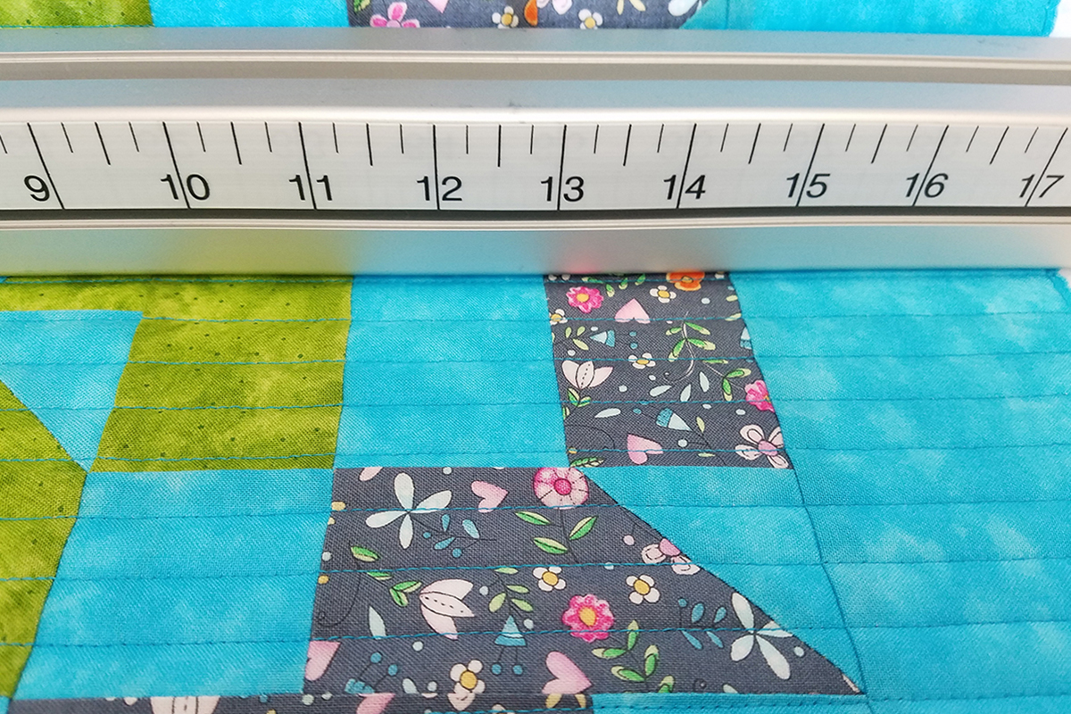 Straight Line Quilting with Q-matic, dead bar