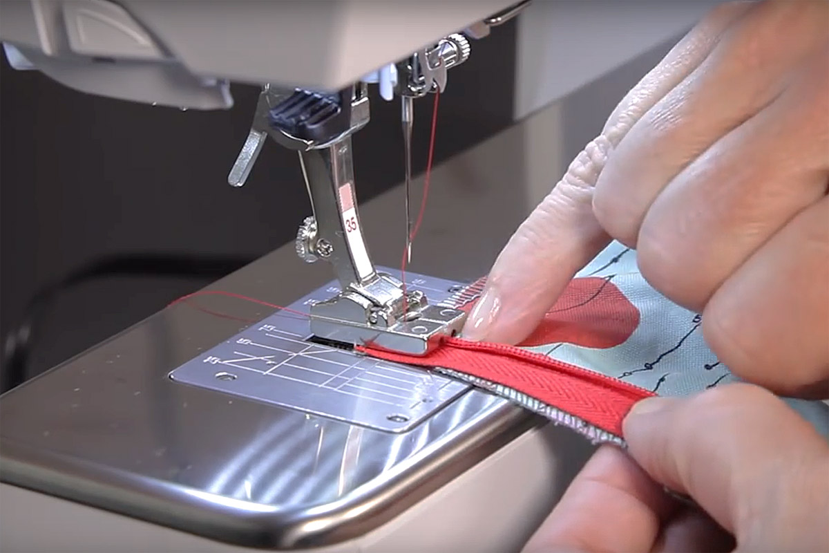 Zipper Tips and Techniques WeAllSew