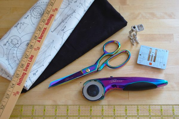 Sewing Machine Dust Cover Tutorial