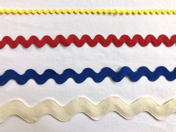 Rickrack Trim Tutorial - Assorted Rickrack Sizes - BERNINA WeAllSew Blog - Erica Bunker