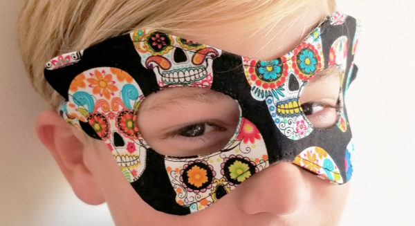 Halloween mask tutorial at WeAllSew