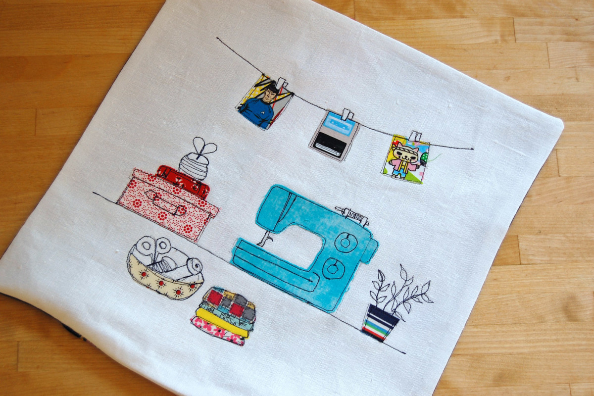 Invisible Zipper Pillow Cover Tutorial WeAllSew