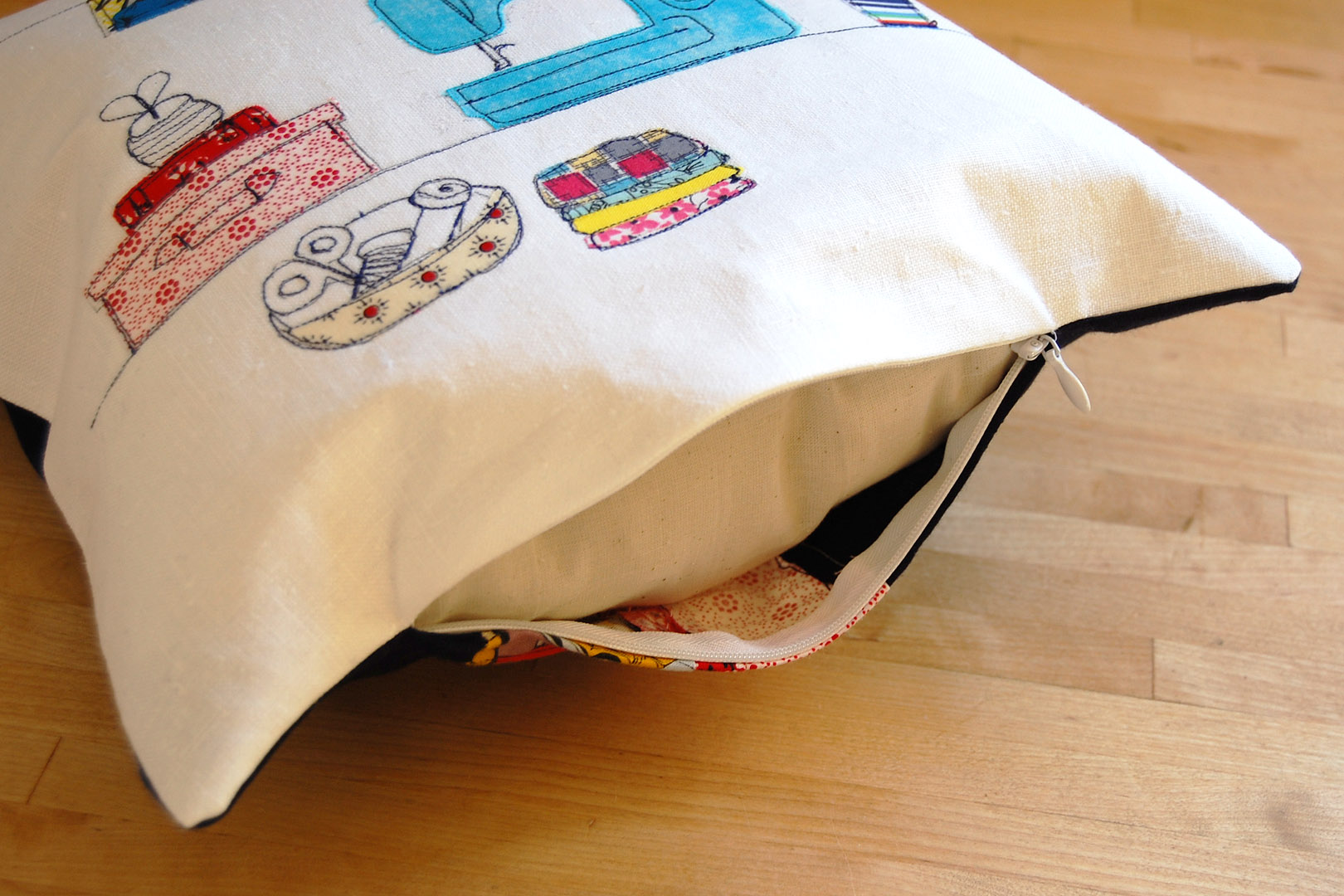 Invisible Zipper Pillow Cover Tutorial WeAllSew