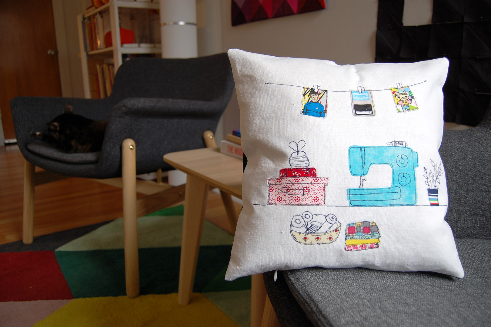 Throw pillow store cases with zippers