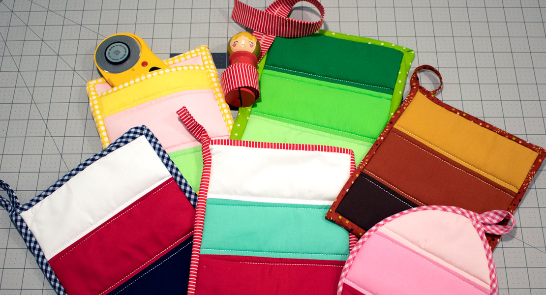 Holiday Color Block Hot Pads