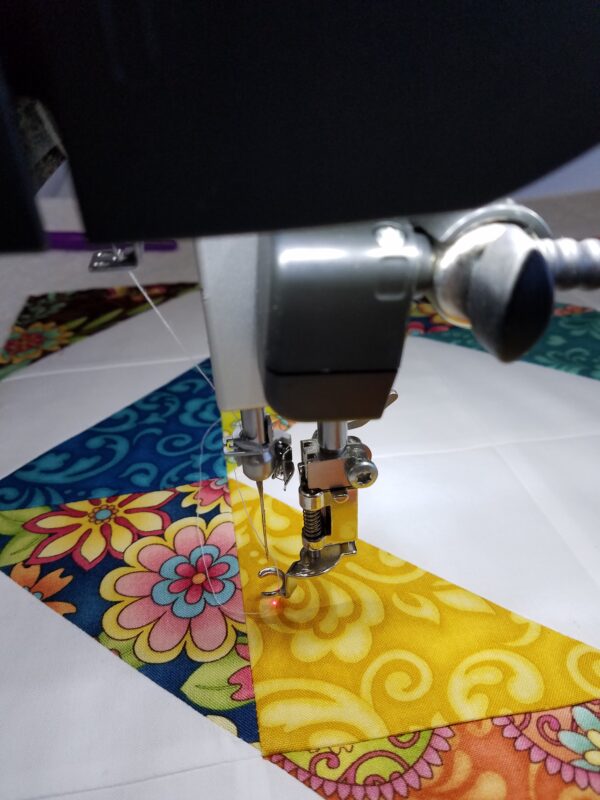 BERNINA Needle Point Laser - Precise positioning - BERNINA