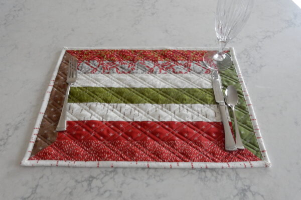 How To Make Easy Holiday Placemats - WeAllSew