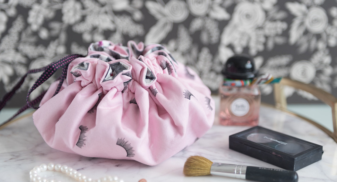 How to Sew a Makeup Brush Roll-Up - WeAllSew