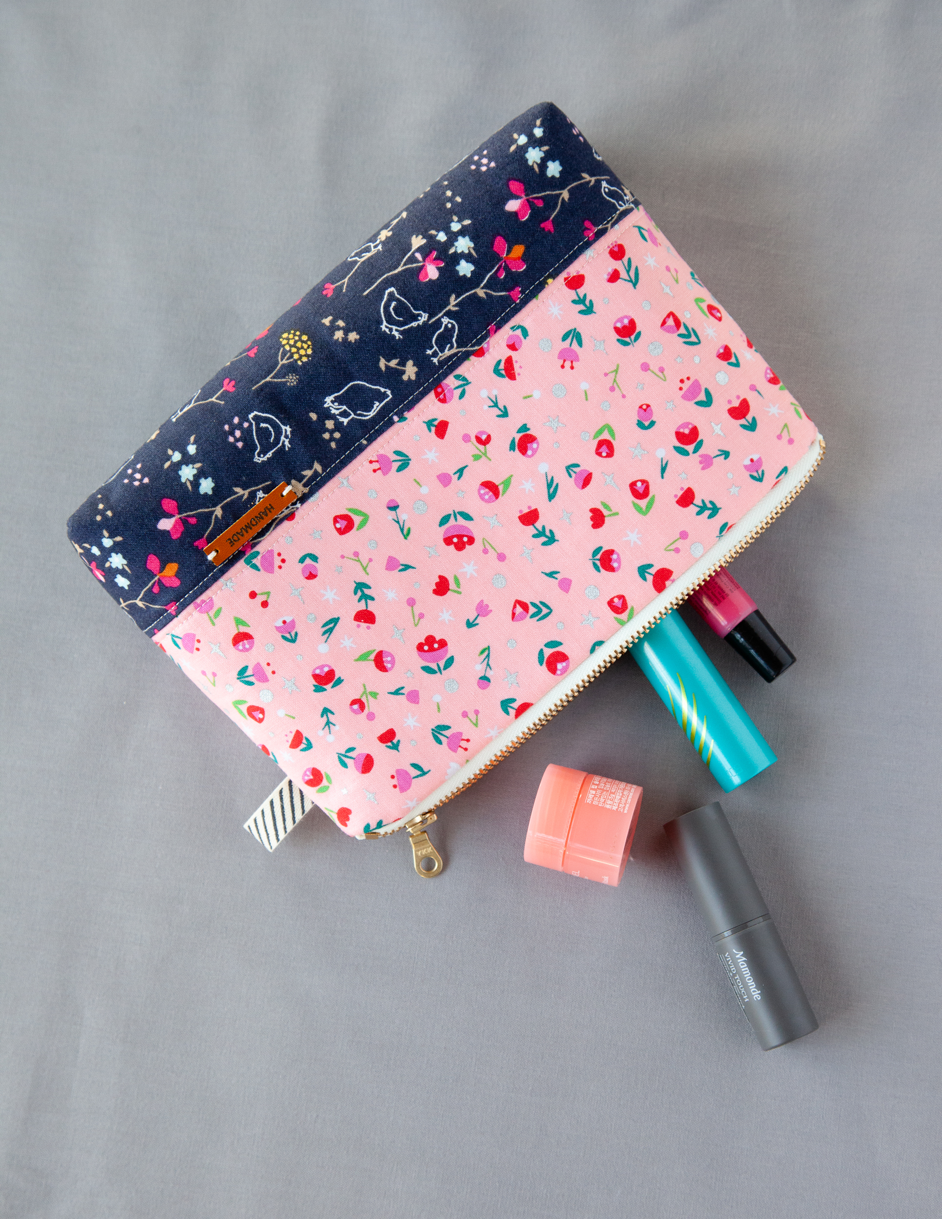 Make A Cosmetic Bag – Wrappr 🇺🇸