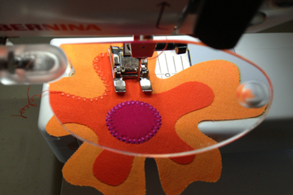 BERNINA magnifier and applique