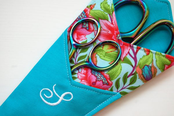 How to Make a Scissor Case In the Hoop - WeAllSew