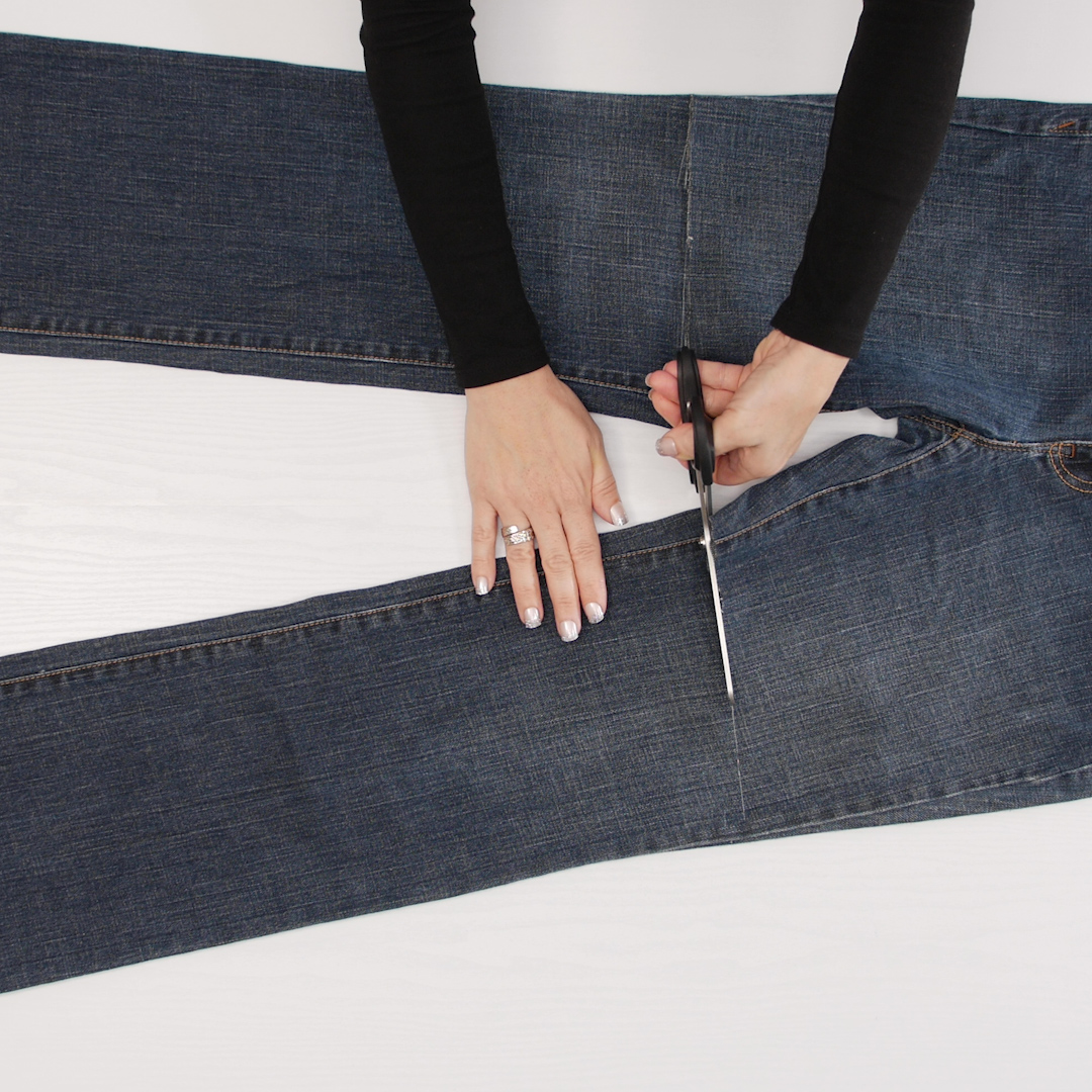 Jeans_to_Skirt_Cut_Length