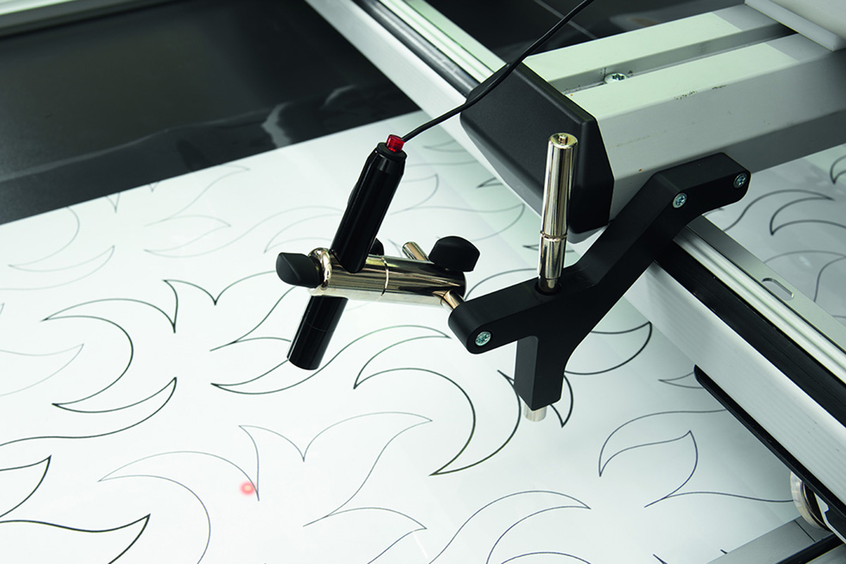 Longarm Quilting for Beginners, Part 1 Using on a Frame WeAllSew