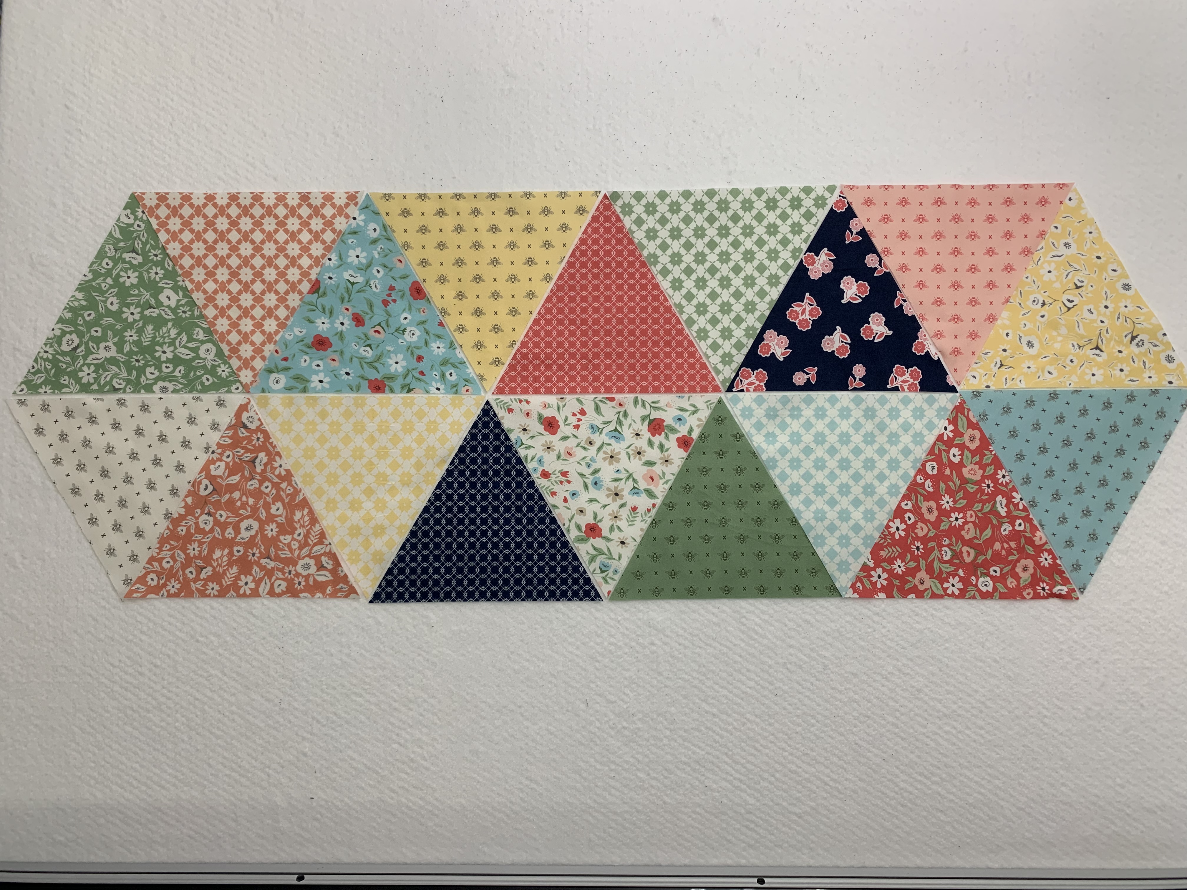 Equilateral Triangle Table Runner_Layout