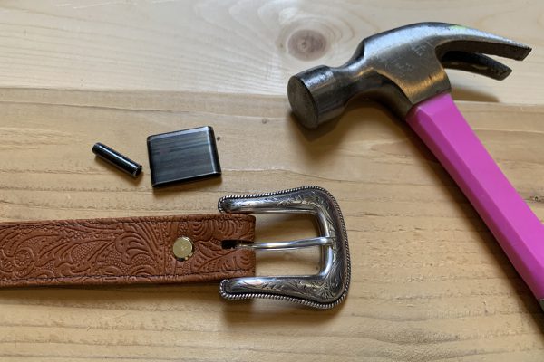 Making straps and attaching buckles – Simple Shoemaking