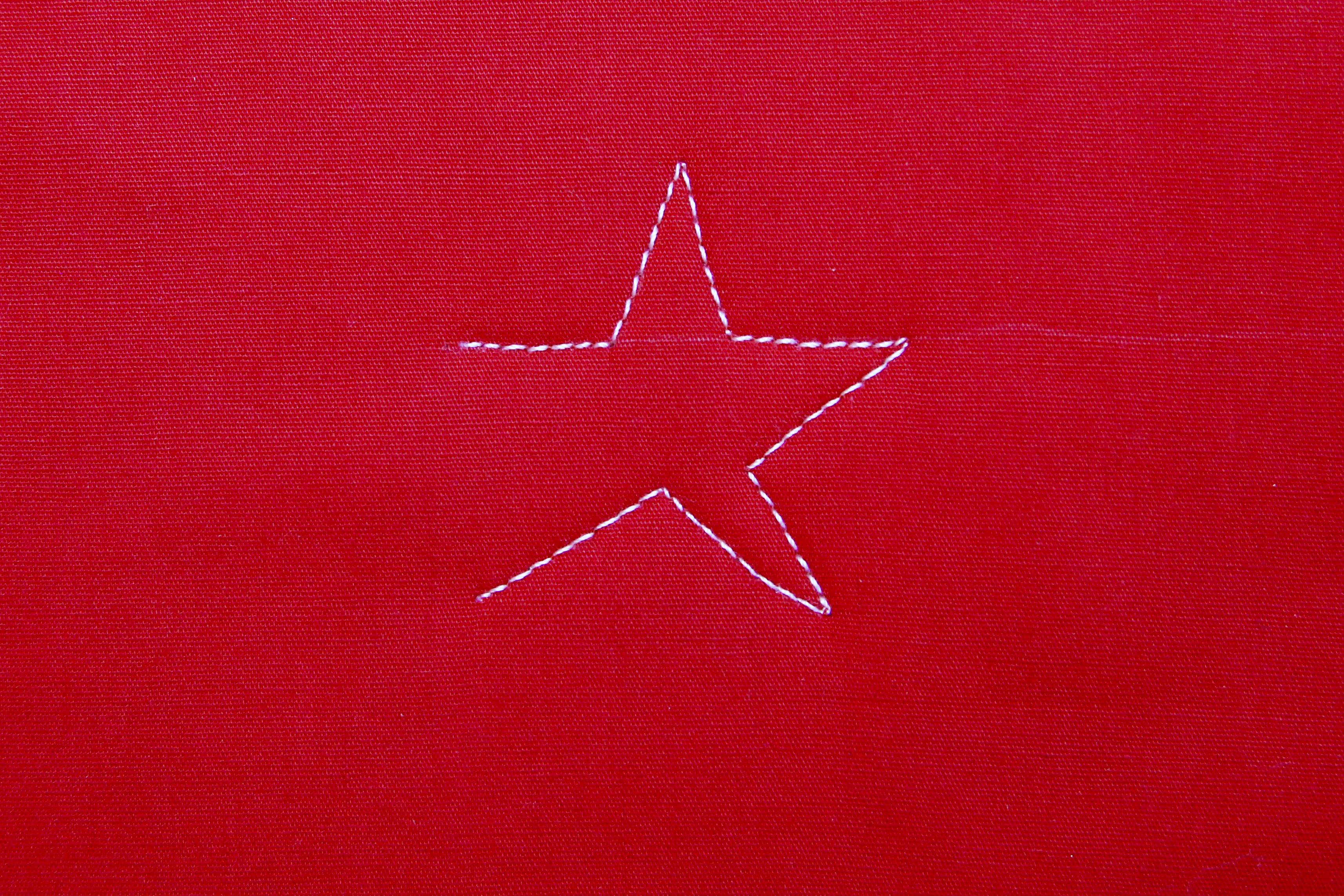 How to Free-motion Quilt Stars and Stripes - Step three