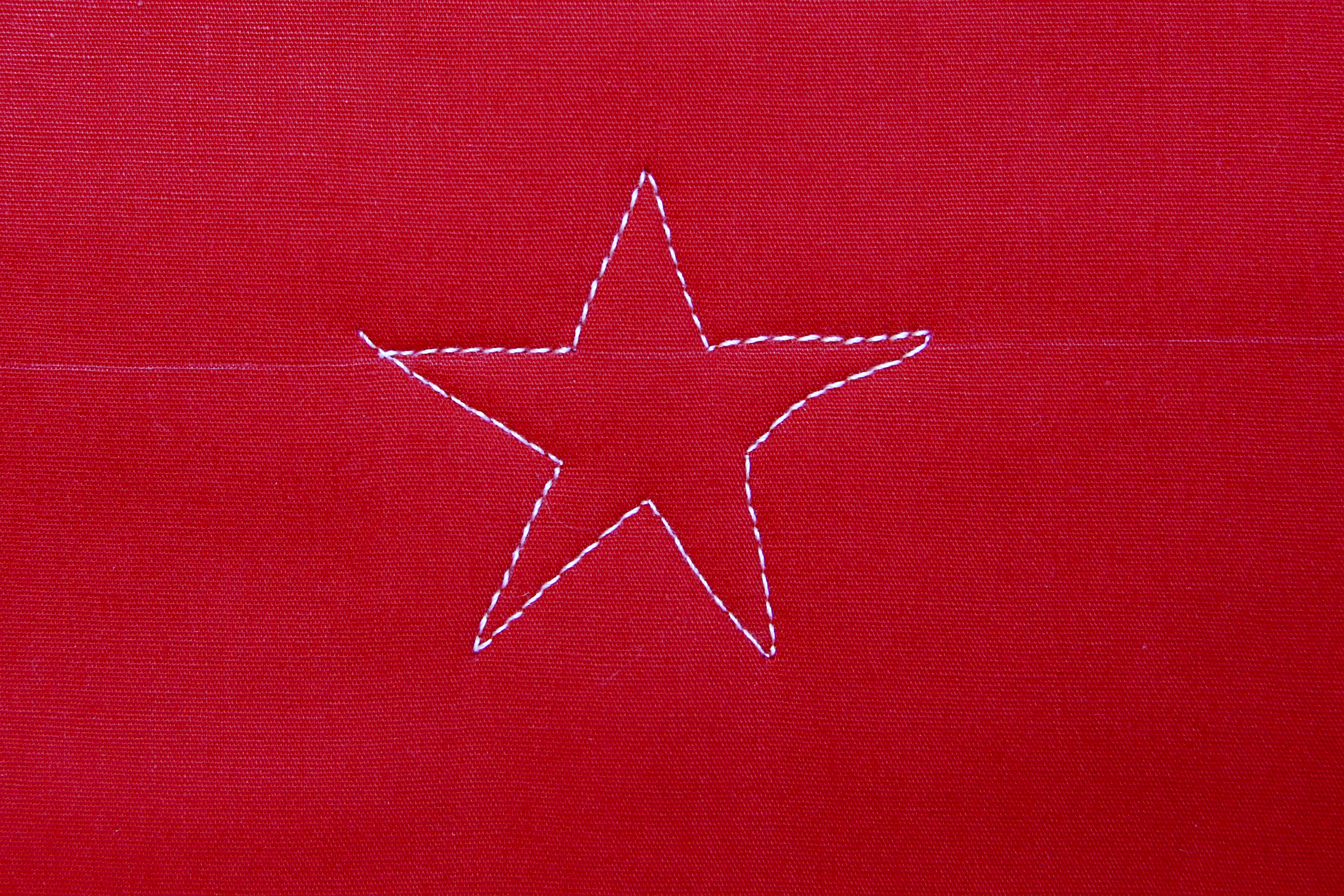 How to Free-motion Quilt Stars and Stripes - Step four