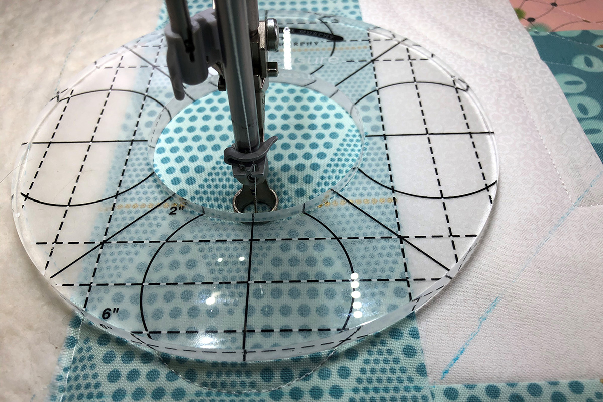 Rulerwork for Beginners, Part 3: Stitching Circles - WeAllSew
