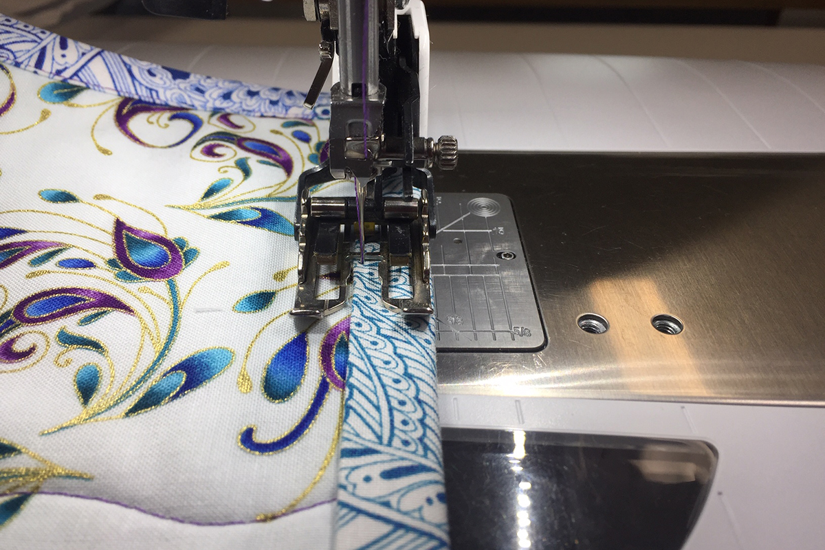 Large sewing machine mat tutorial 1200 x 800 Feature - WeAllSew