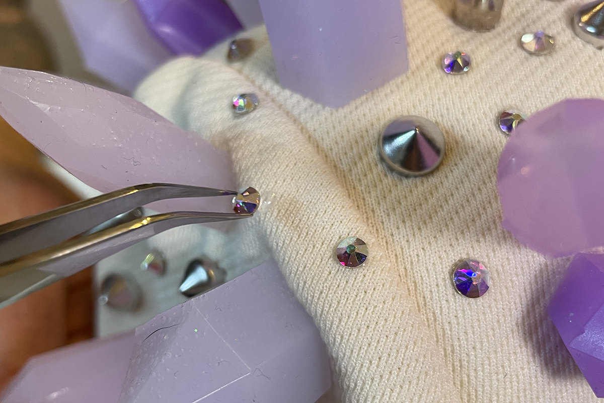 Silicone Embellishments: crystal closeup