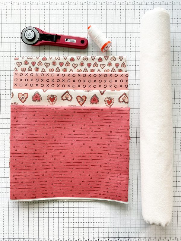 Valentine Mug Rugs: Materials