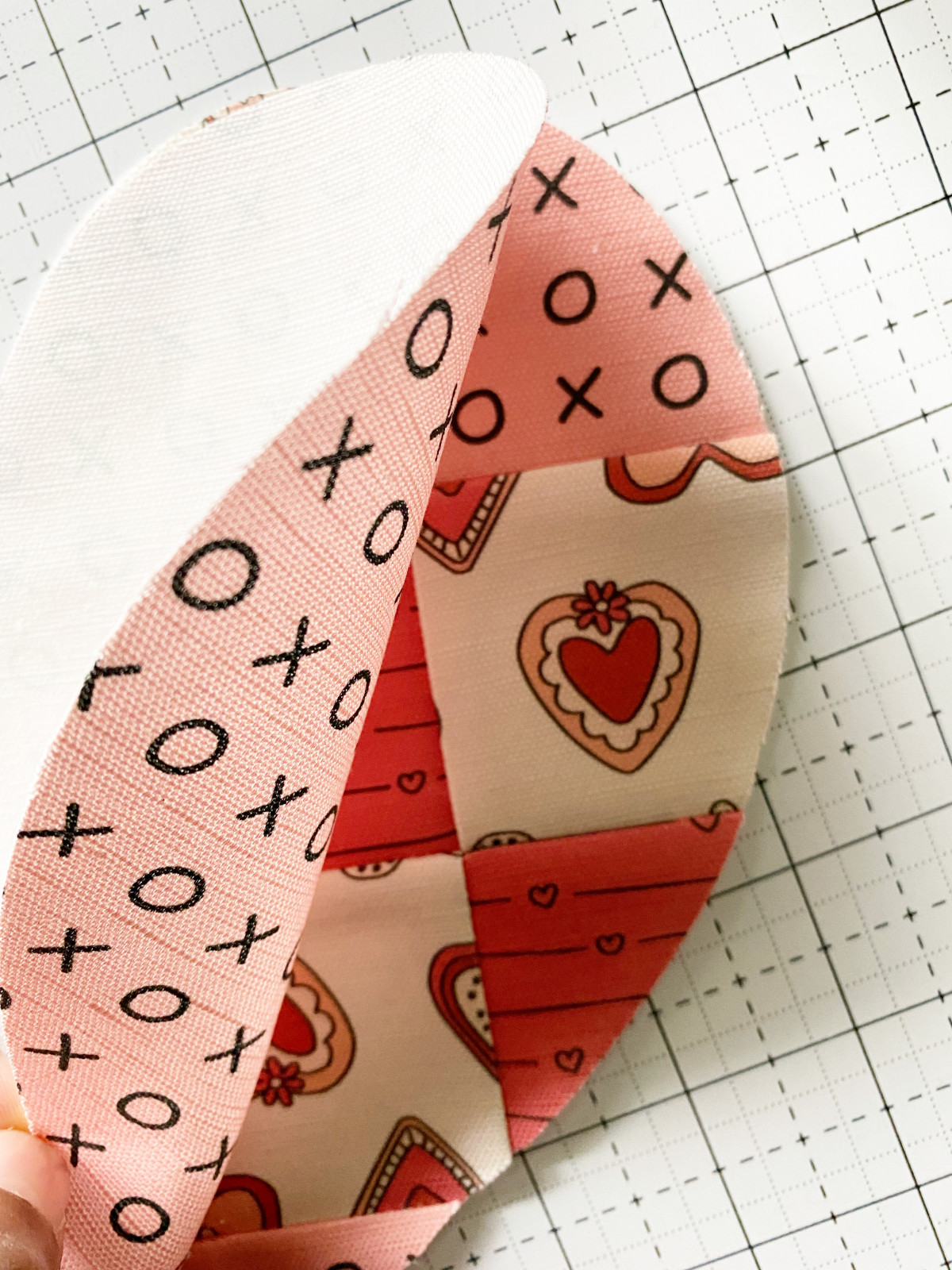 Mug Rug Sewing Tutorial Valentine's Day Projects WeAllSew