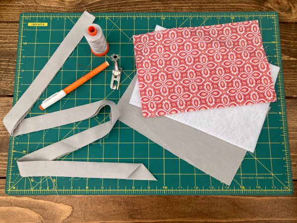 How to Sew a Mug Rug wth BERNINA Lap Seam Foot #71 BERNINA WeAllSew Blog