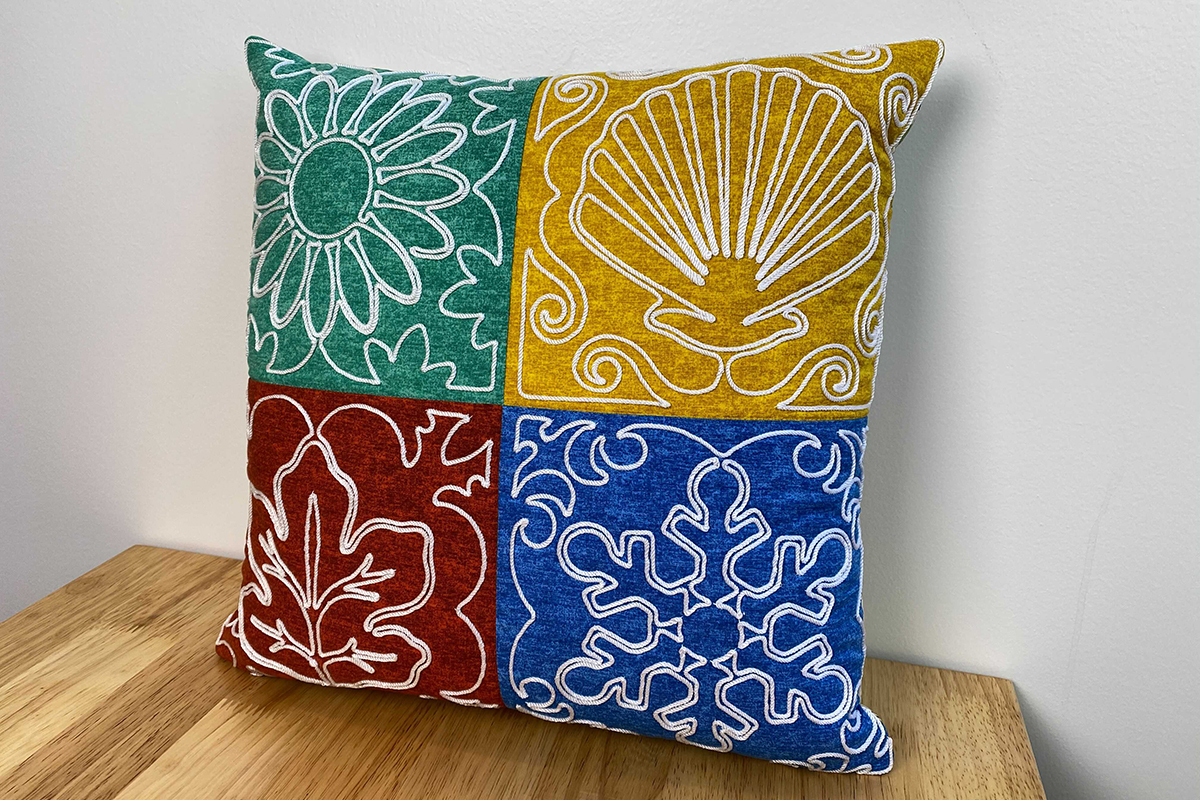 Couching Tips, Tricks and Projects - WeAllSew
