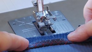 Blind_Hem_15_Stitch_just_catching_the_fold_BERNINA_WeAllSew_Blog_750x422px