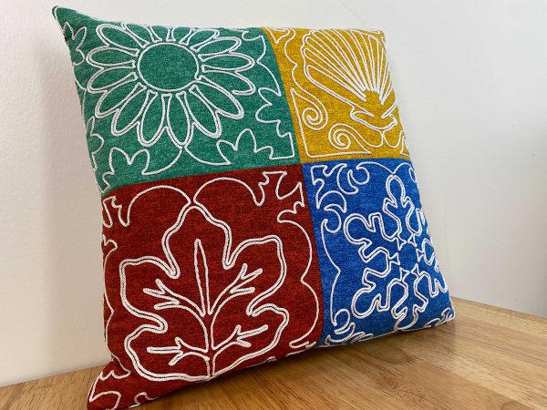 All_Seasons_Couched_Pillow_28_Final_picture_BERNINA_WeAllSew_Blog_1200x