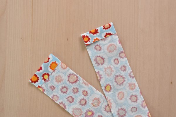 Sew a face mask lanyard by Erika Mulvenna