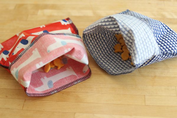 Reusable snack pouch