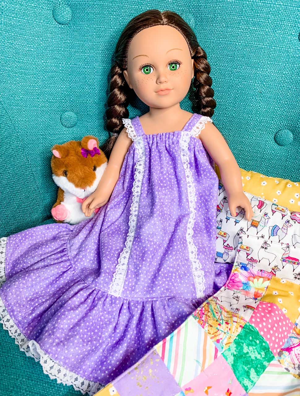 How to Sew an 18 Doll Patchwork Quilt, Pillow and Nightgown - WeAllSew
