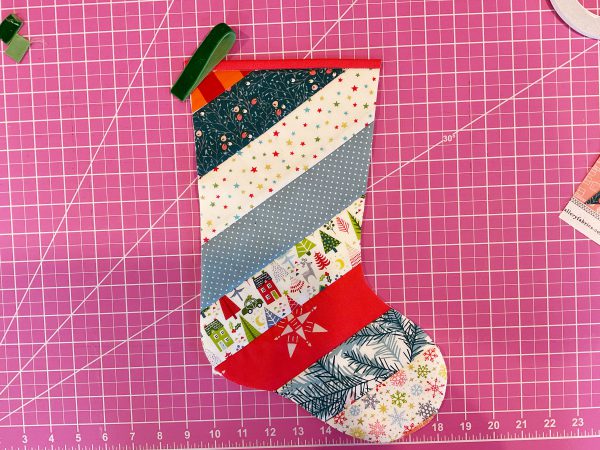 How to Quilt Christmas Stockings as You Go - Ribbon BERNINA WeAllSew Blog 600 x 450