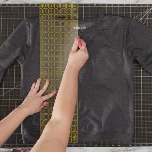 MTC_Sweatshirt_Upcycle_to_Bolero_02_Mark_Center_BERNINA_WeAllSew_Blog_1080x1080px