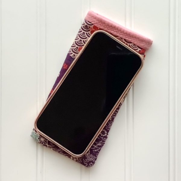 Mini-Organizing Collection Tutorial: Completed Phone Sleeve