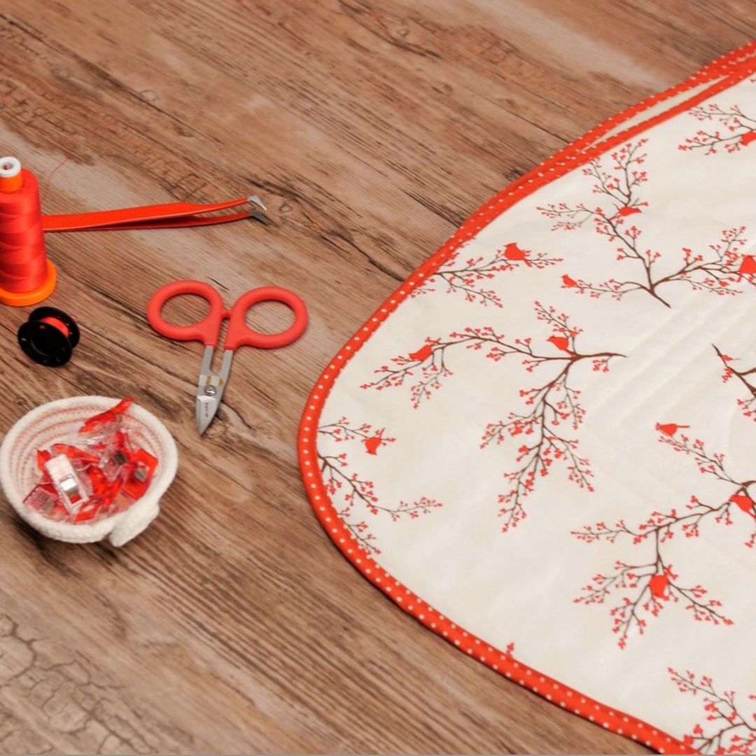 How to Finish a Quilt with Wavy Binding WeAllSew