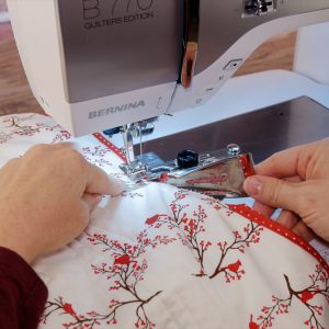 MTC_Wavy_Binding_17_Binding_End_Folded_BERNINA_WeAllSew_Blog_1080x1080px