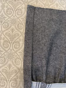 Embellished_Table_Runner_32_Double_Fold_Side_Hem_BERNINA_WeAllSew_Blog_1200x1600px