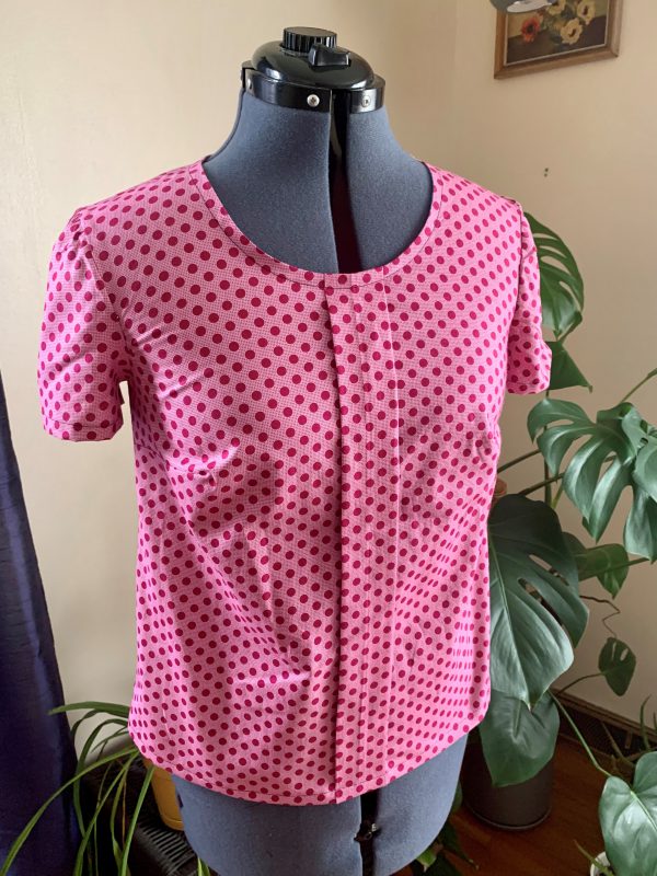 Finished Sorbetto Top on a Dress Form