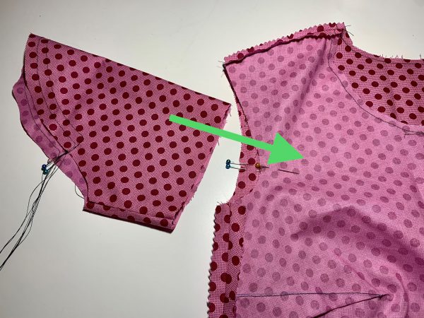 Inserting a Sleeve Before Sewing