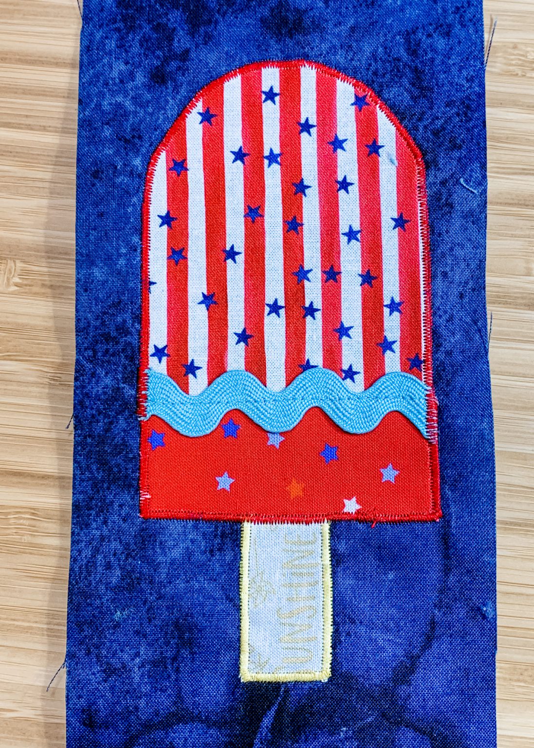 Popsicle Mug Rug Pattern How to Sew a Patriotic Mug Rug with Appliqué Popsicle - WeAllSew