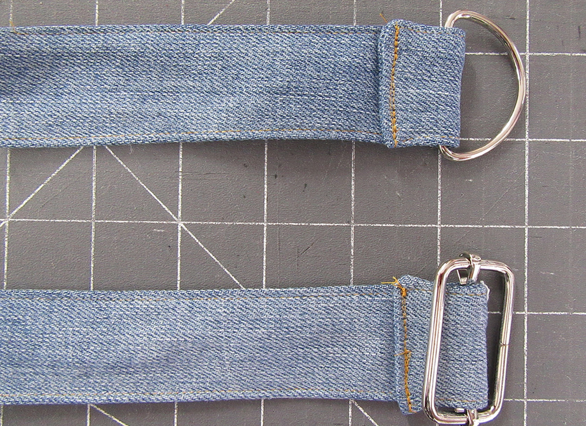 DIY Crescent Purse From Old Jeans (With Matching Coin Pouch!) – Fashion  Wanderer