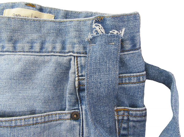 recycled jeans attach strap part 1 - WeAllSew