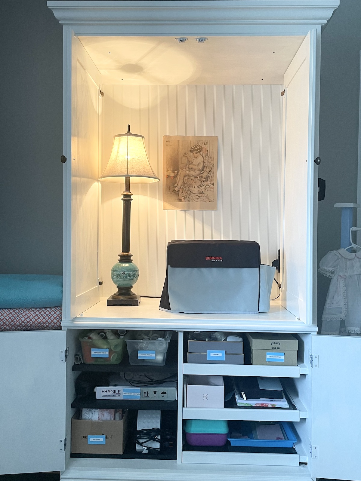 Craft Room Secrets: DIY sewing station