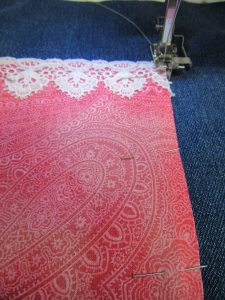 apron-tutorial-top-stitch-pocke