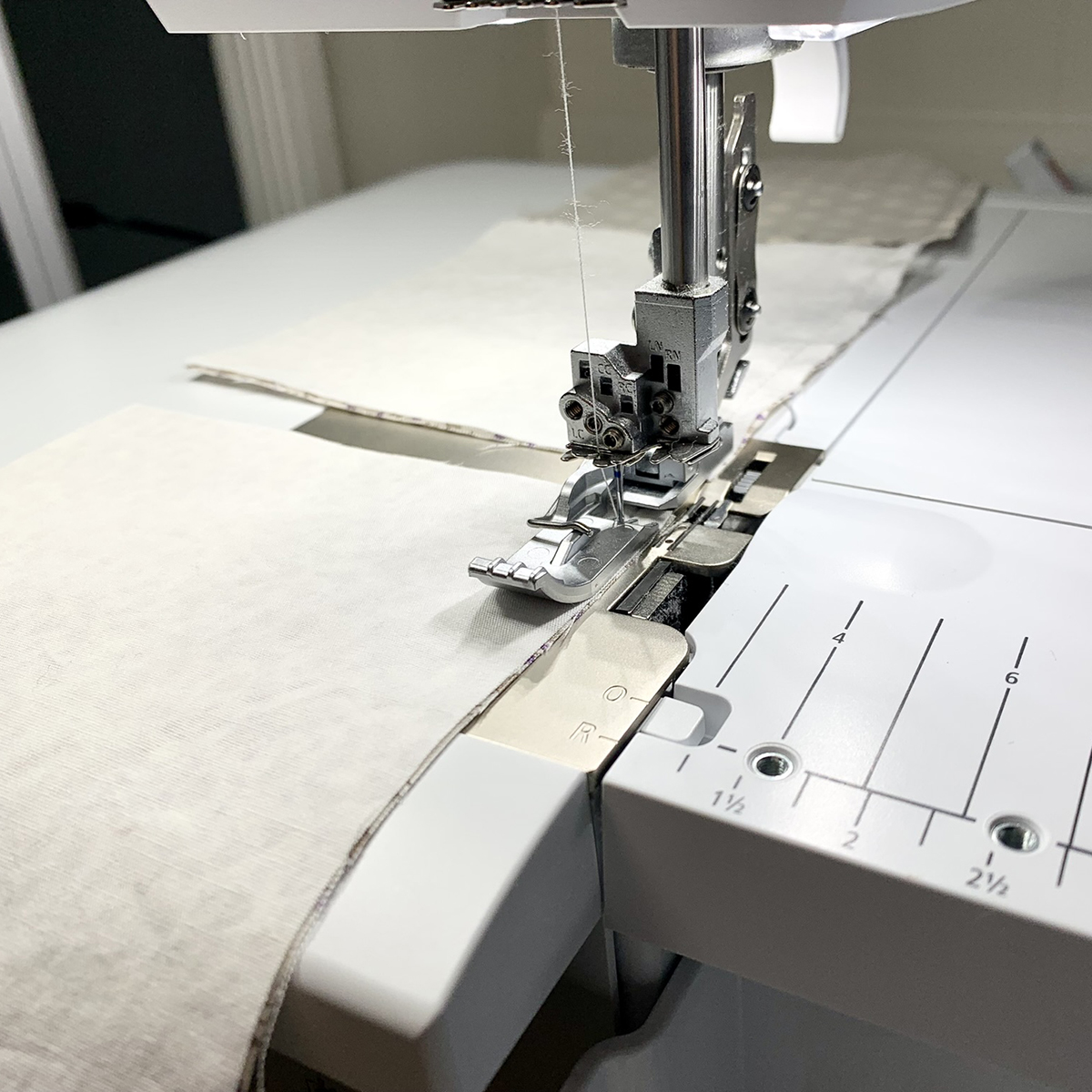 Serger_Baby_Quilt_#1_Post_20_chain_piecing_BERNINA_WeAllSew_Blog_1200x1200px