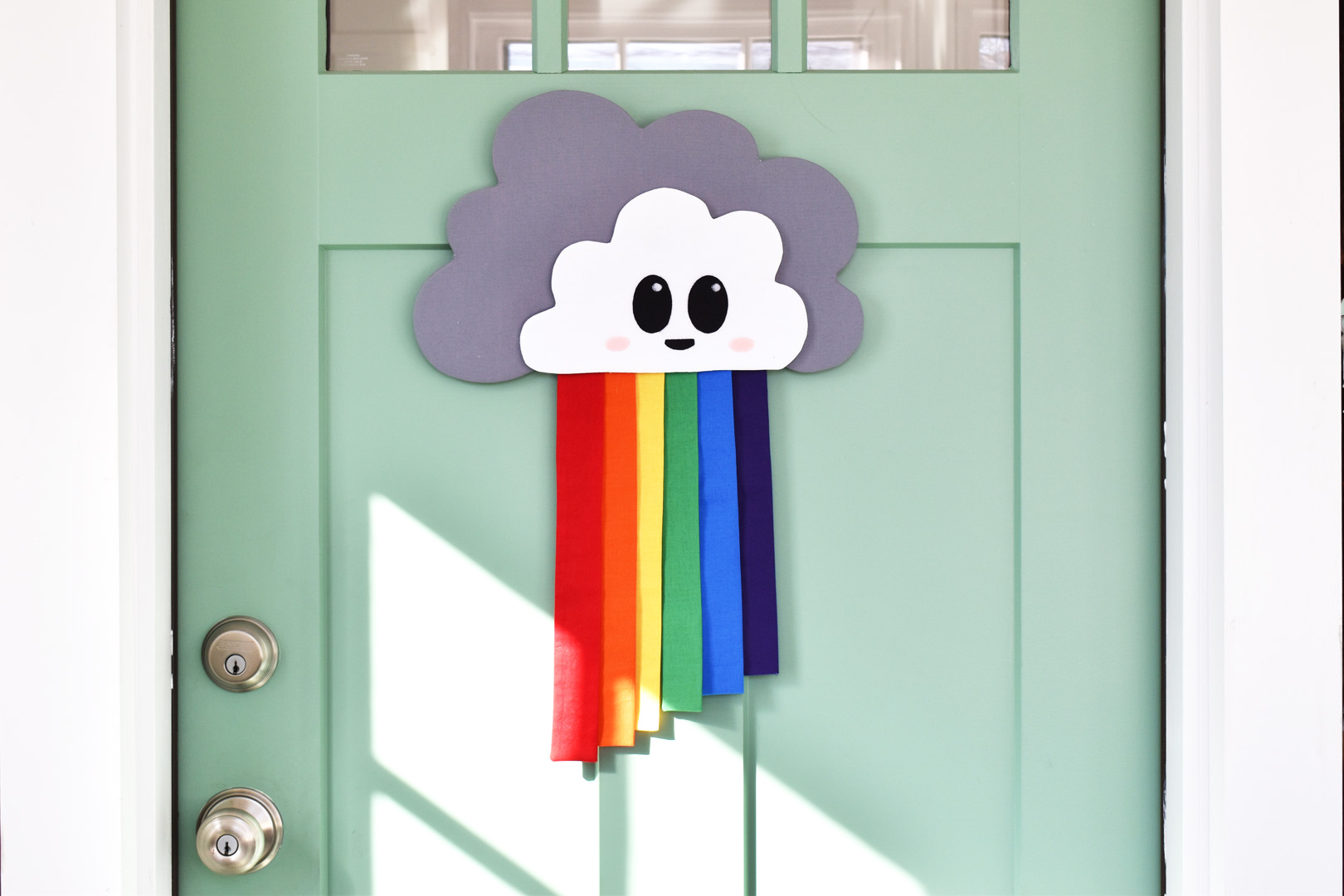 Rainbow-Door-Hanger-by-Erika-Mulvenna-1620-x-1080-hanging-06