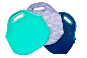 Neoprene_Lunch_Tote_Embroidery_02_neoprene_totes_BERNINA_WeAllSew_Blog_1200x800px.JPEG