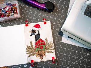 BERNINA WeAllSew Embroidered Card clip to card